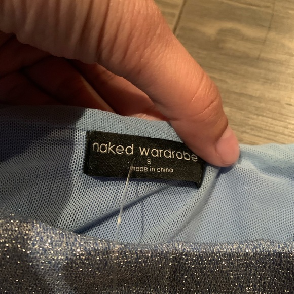 Body on dress - Picture 2 of 2